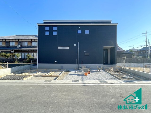 ★24(土)25(日)現地見学可能！★長浜市新庄寺町　第6期　新築一戸建ての駐車場|2台分の駐車スペース有り！急な来客でも安心です！