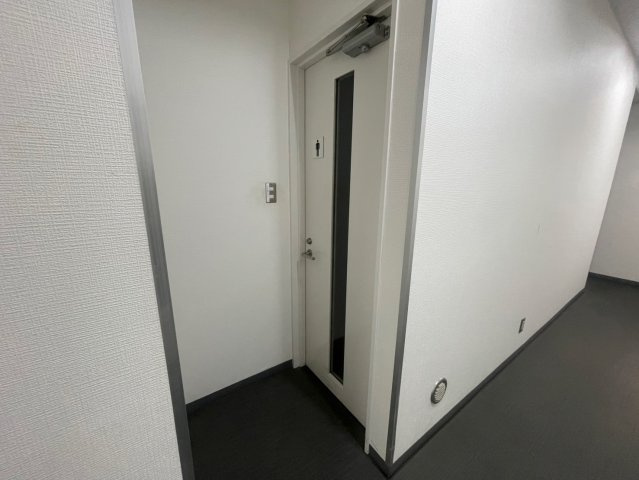 【その他共用部分】 | HAYASHIビル | 1F　共用トイレ