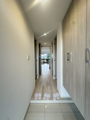 S-RESIDENCE愛宕SOUTHの玄関