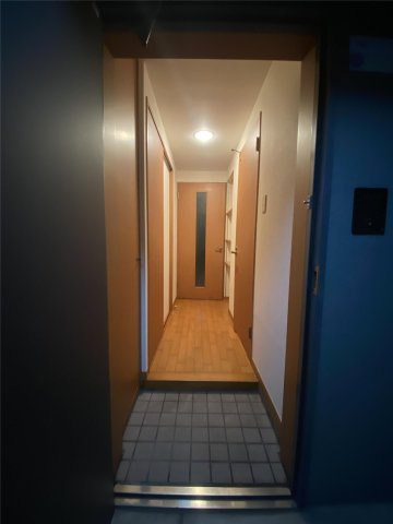 エミリエ博多の玄関