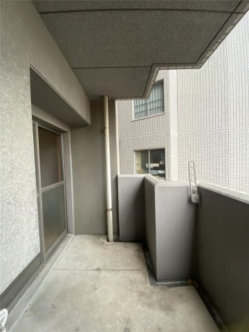 エミリエ博多のバルコニー