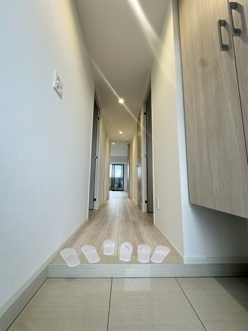 S-RESIDENCE愛宕SOUTHの玄関