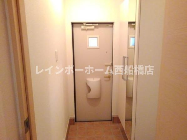 アメニティーCの玄関