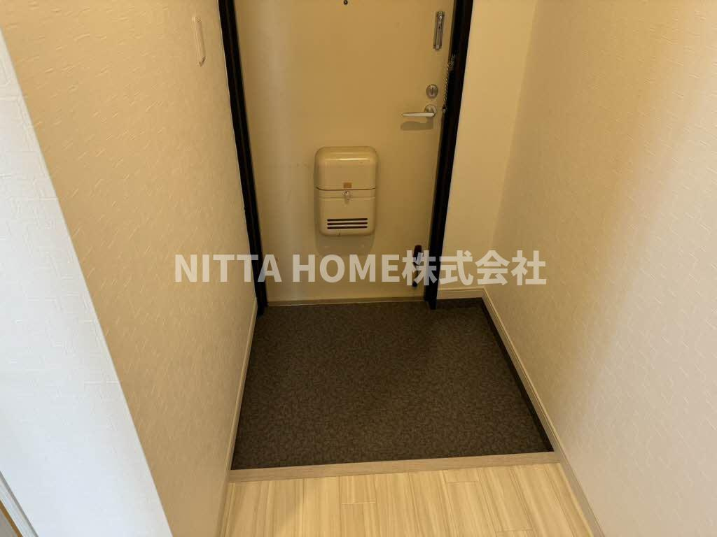 花太コーポ篠尾の玄関|シューズボックス付きの玄関★