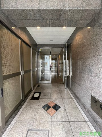 【エントランス】 | YAHATA西長堀