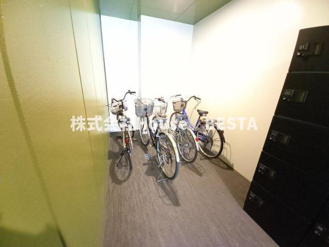 グランベール兵庫の駐車場