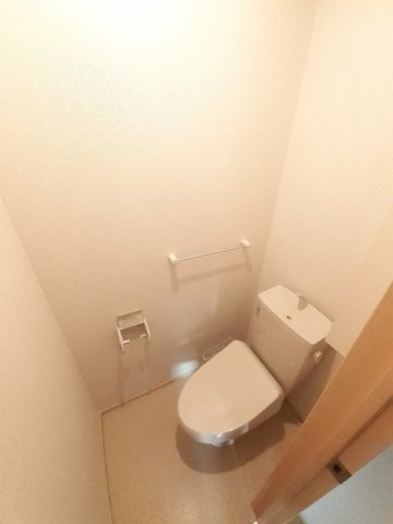 ブリアンベルのトイレ