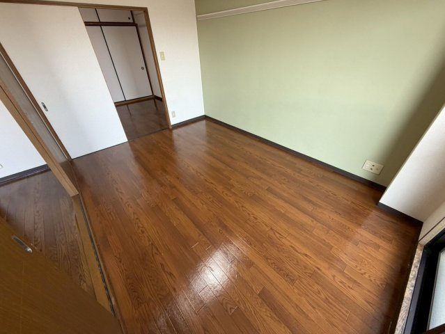レイクアベニュー白鳥の居間・リビング