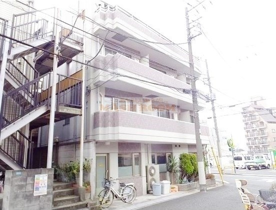 CRESCENT　MOTONESの外観