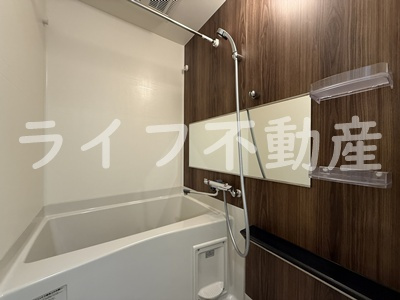 プレサンスOSAKA東成中本ハーヴィルの浴室|ゆったり過ごせるお風呂です