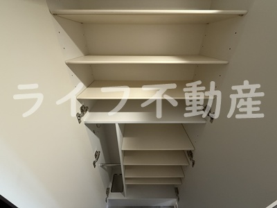プレサンスOSAKA東成中本ハーヴィルの収納|収納があります