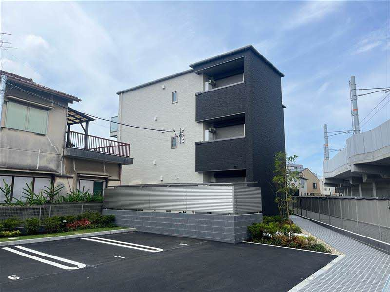 シャーメゾン伽羅橋