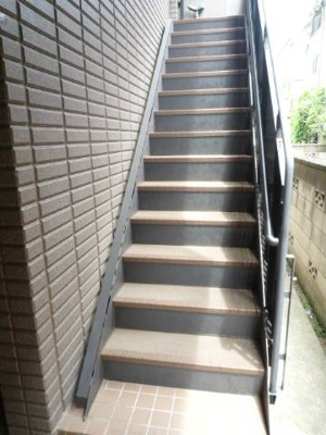 【その他共用部分】 | メゾンリブエール | 建物階段