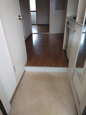 【玄関】 | サンライフ内代 | 別間取りの参考写真です