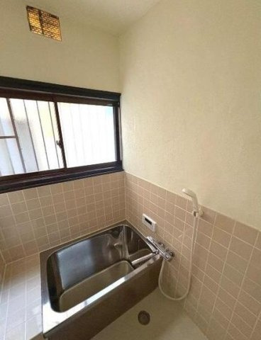 旭が丘3丁目戸建の浴室