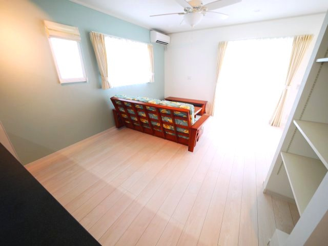 長生郡一宮町東浪見　平屋中古戸建の居間・リビング|内外装リフォーム済み令和8年4月２LDK平屋外房線上総一宮駅徒歩約12分 都市ガス IH 駐車2台可
