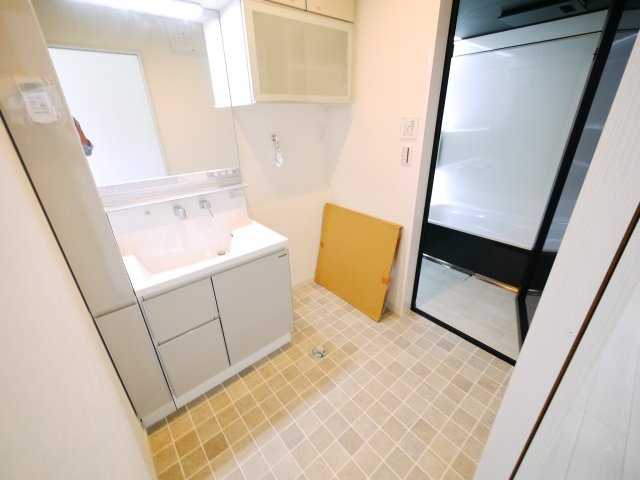 長生郡一宮町東浪見　平屋中古戸建の独立洗面台|内外装リフォーム済み令和8年4月２LDK平屋外房線上総一宮駅徒歩約12分 都市ガス IH 駐車2台可