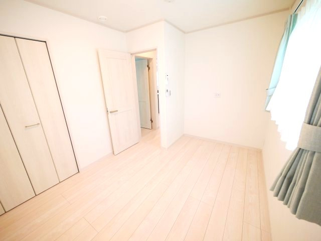 長生郡一宮町東浪見　平屋中古戸建の洋室|内外装リフォーム済み令和8年4月２LDK平屋外房線上総一宮駅徒歩約12分 都市ガス IH 駐車2台可