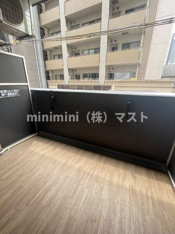 エステムコート難波サウスプレイスVIIIハイドのバルコニー