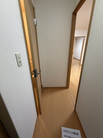 アムール　Lusterの玄関