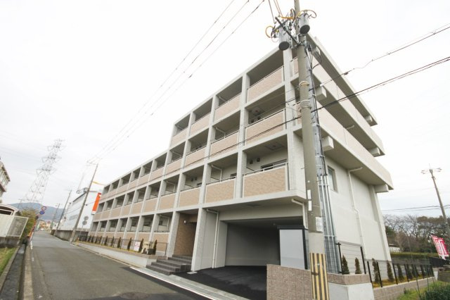 宝塚市安倉南１丁目の賃貸マンションの外観|落ち着いた雰囲気の外観です