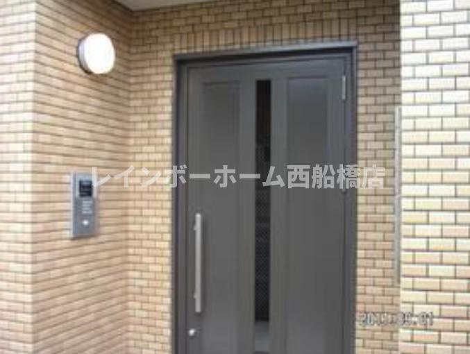 レヴェールの玄関