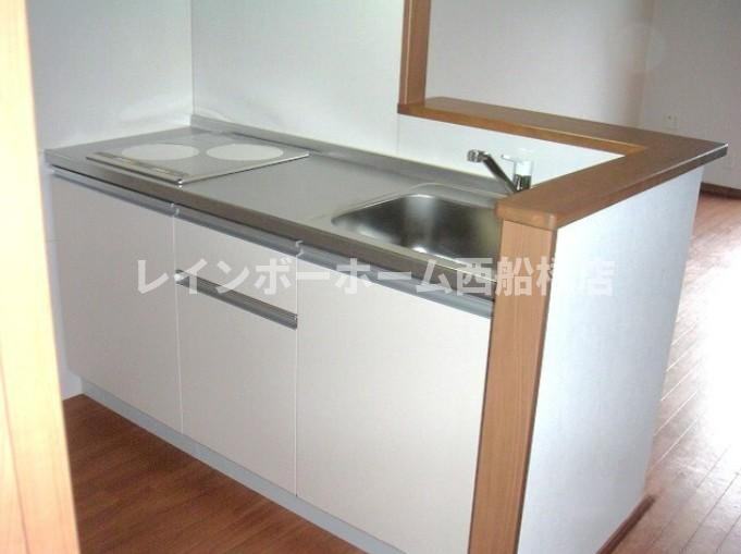 松戸市東松戸２丁目のアパートのキッチン