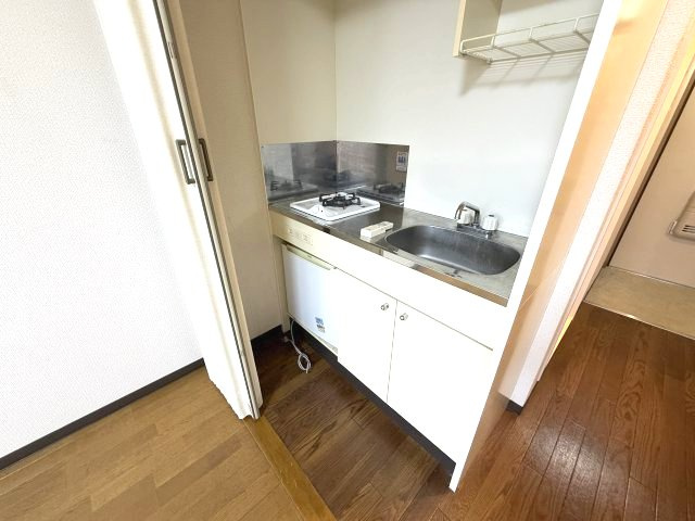 西灘駅前ハイツのキッチン