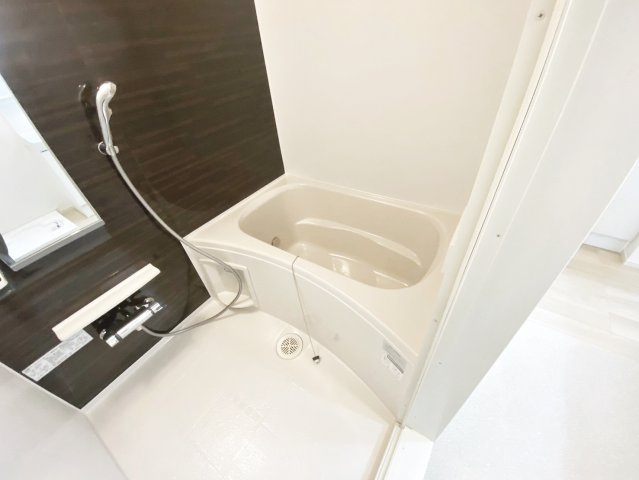 エクラ宝塚の浴室|日々の疲れを癒すお風呂付です