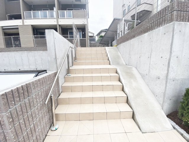 エクラ宝塚のエントランス|エントランスです