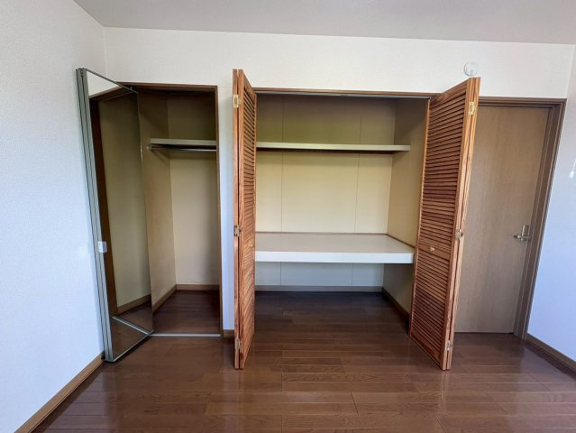 グローリアス二番館の収納