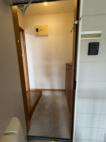 グローリアス二番館の玄関