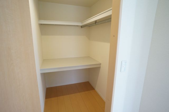 サカセ川ハイツＡの収納
