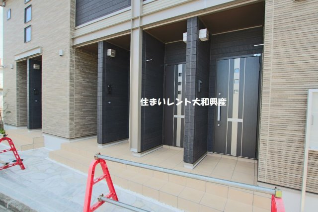 グレイス相模が丘２のエントランス