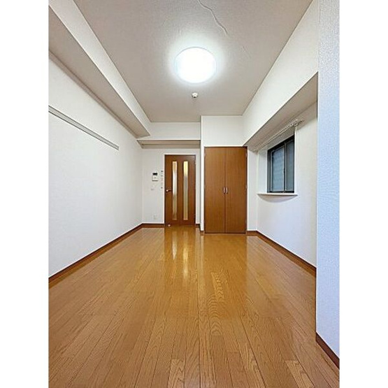 【居間・リビング】アールズタワー池下西