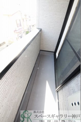 清水が丘築浅戸建のバルコニー