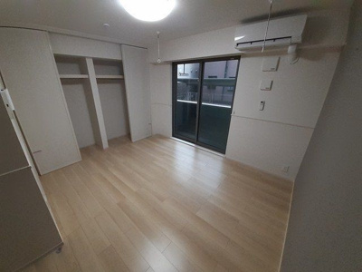 【内装】 | ウェルスi | 内装は落ち着いています
