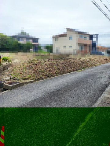 高浜市芳川町　売地の前面道路含む現地写真