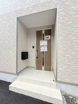 【玄関】 | Cradle garden　山形市松波第４　４号棟