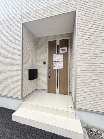 【玄関】 | Cradle garden　山形市松波第４　４号棟