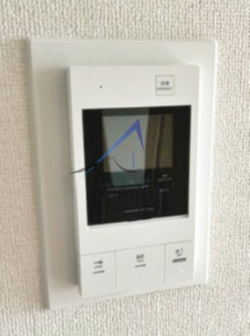 フクイマンションのセキュリティ|モニター付きインターホンです。