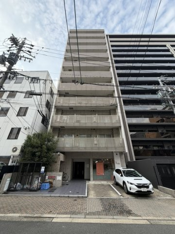 ラ・ルーシュ泉の外観