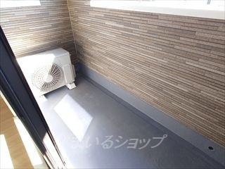 ガーデンハウス　スミレ　Ａ棟のバルコニー
