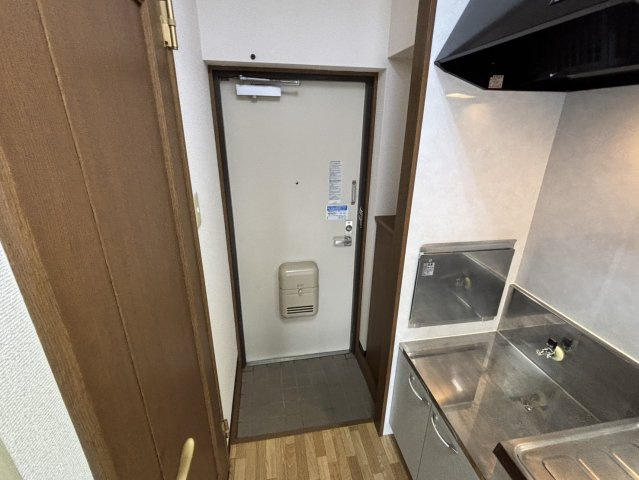 ドルフィン の玄関