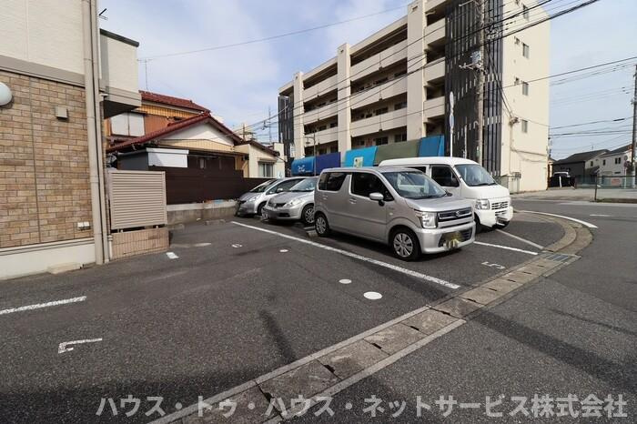 エスペランサの駐車場