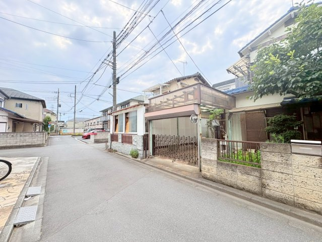 川越市旭町3丁目　建築条件なし売地　東武東上線『川越駅』徒歩22分　【大塚小学区】の前面道路含む現地写真