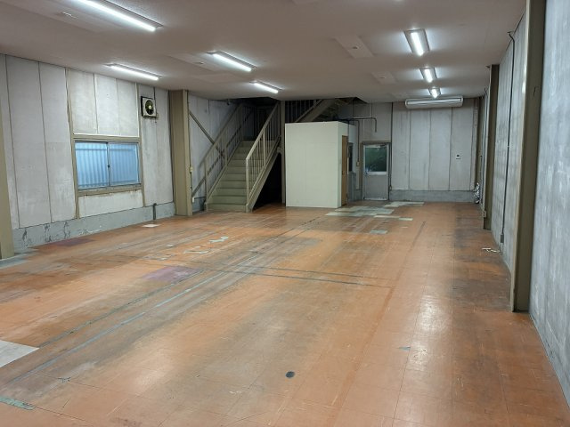 鳥神町８８倉庫付事務所のその他