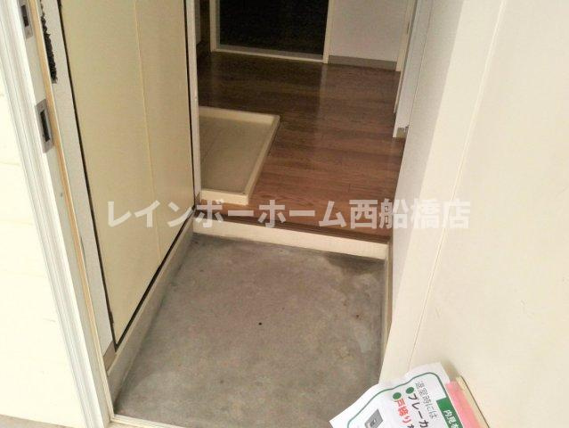エステート・モギの玄関