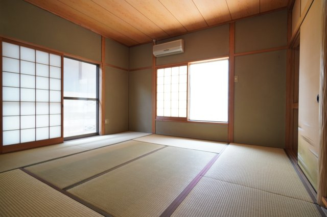 多度津町戸建ての和室