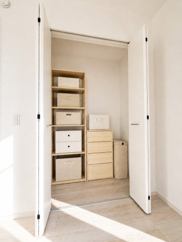 三郷市　戸ケ崎1丁目　新築戸建　全4棟の収納|大きなものも収納できそうです　※家具をCGで加工しており、家具付き販売ではございません。